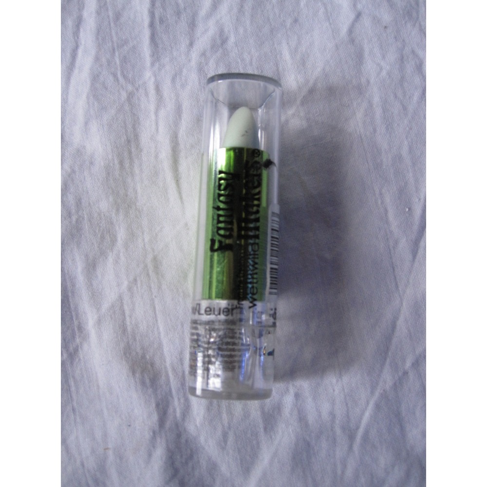 NEW Wet N' Wild Fantasy Makers Glow in the dark Lip Stick 11047 Clubbing Fun!